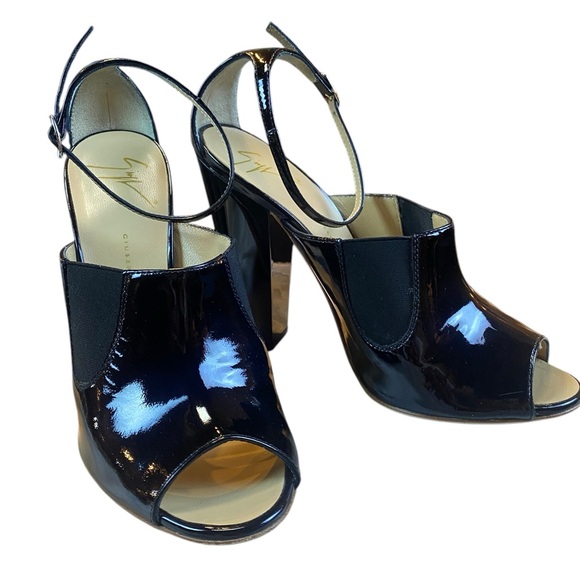 Giuseppe Zanotti Black Patent Leather Peep-Toe Heels Y2K GORGEOUS 7.5